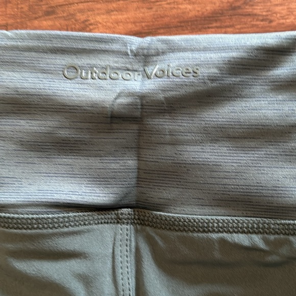 Outdoor Voices Hudson Short 2.5” Evergreen XXXL - Picture 7 of 8